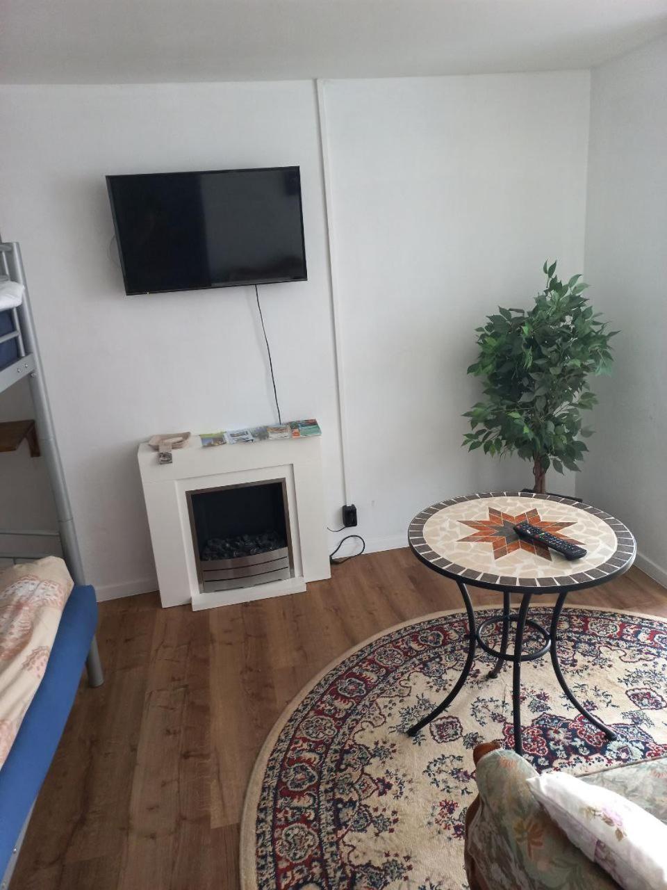 Bungalow Hugo Oppach Εξωτερικό φωτογραφία